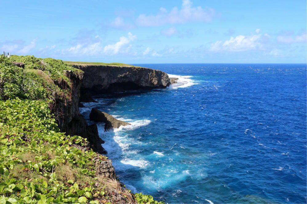 塞班岛很多景点都和第二次世界大战有关,万岁崖又是日本人跳海的地方
