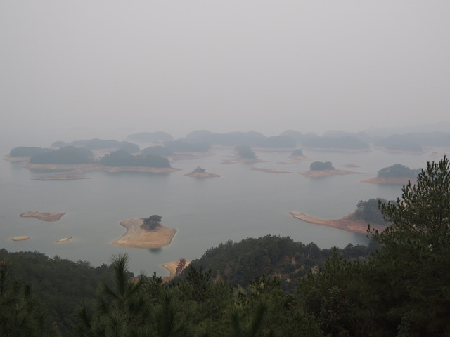 千岛湖多少人口_千岛湖风景图片