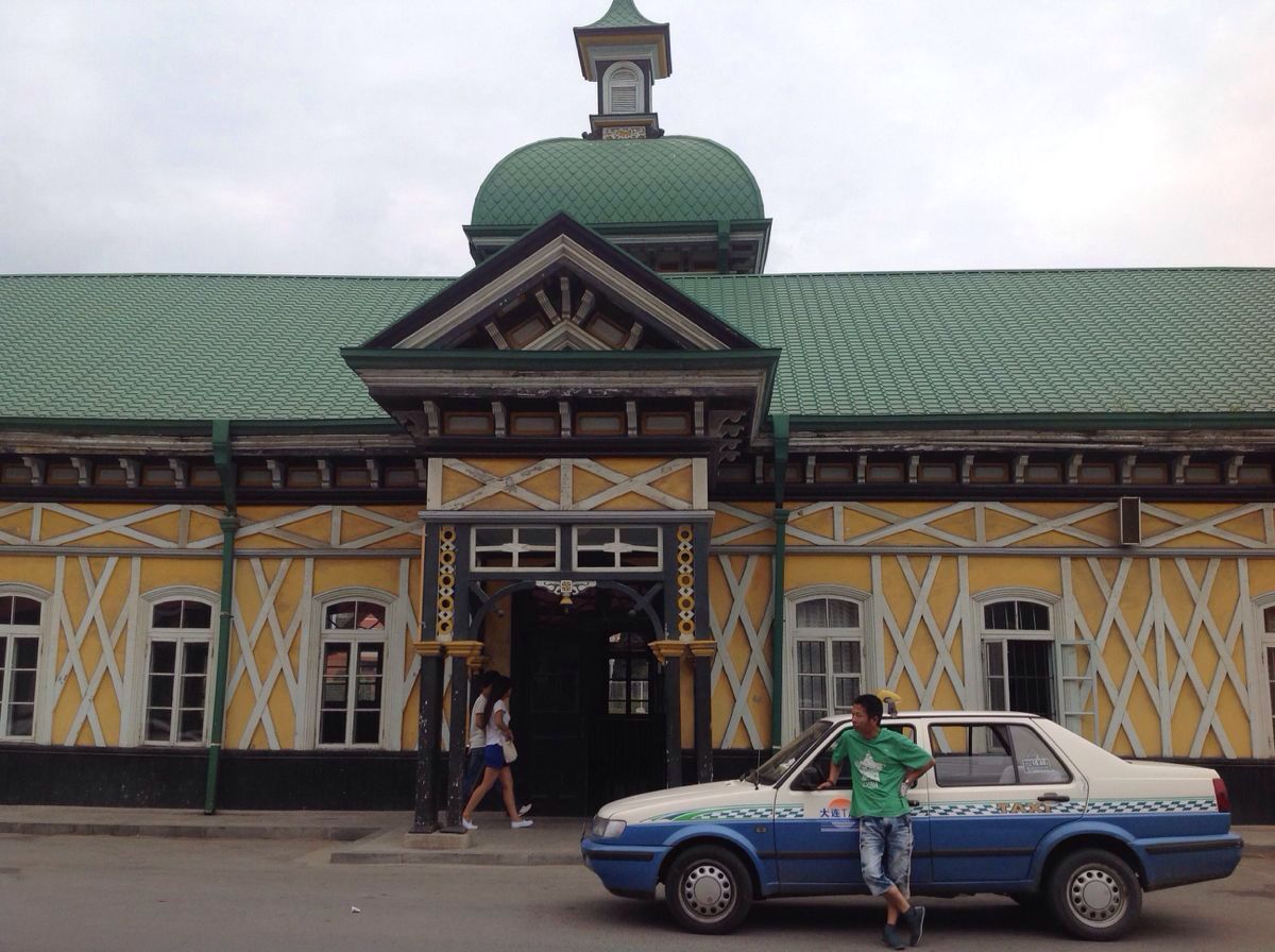 【携程攻略】旅顺口区旅顺火车站景点,免费参观的小火车站,充满了