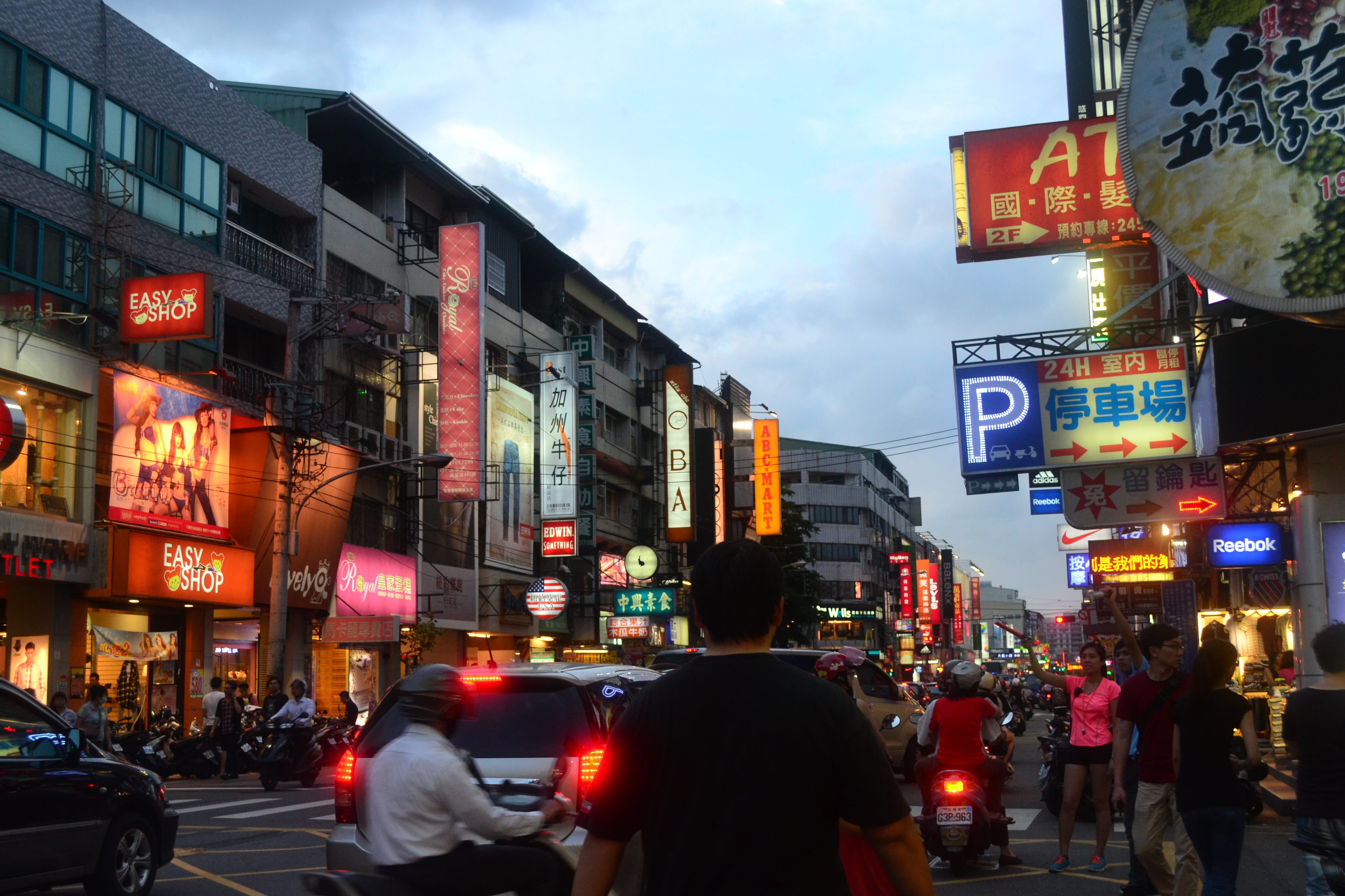 2018逢甲夜市_旅遊攻略_門票_地址_遊記點評,臺中旅遊景點推薦 - 去