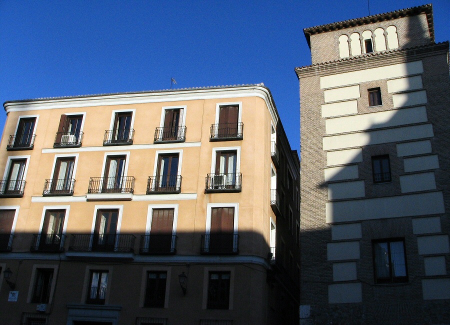 卢哈内斯塔楼casa y torre de los lujanes