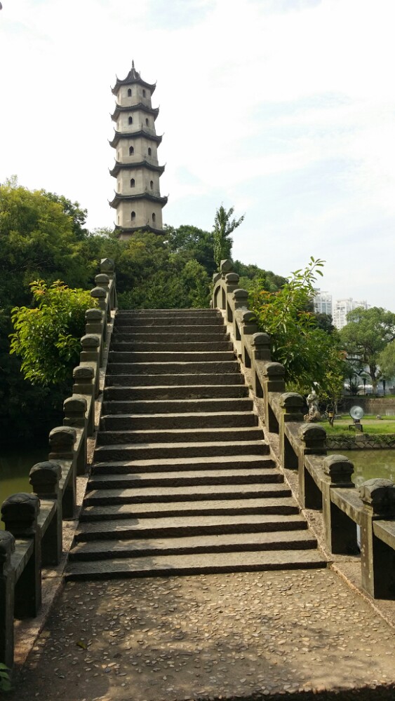 【携程攻略】温州江心屿景点,国内四大名屿值得一游,过渡很方便.