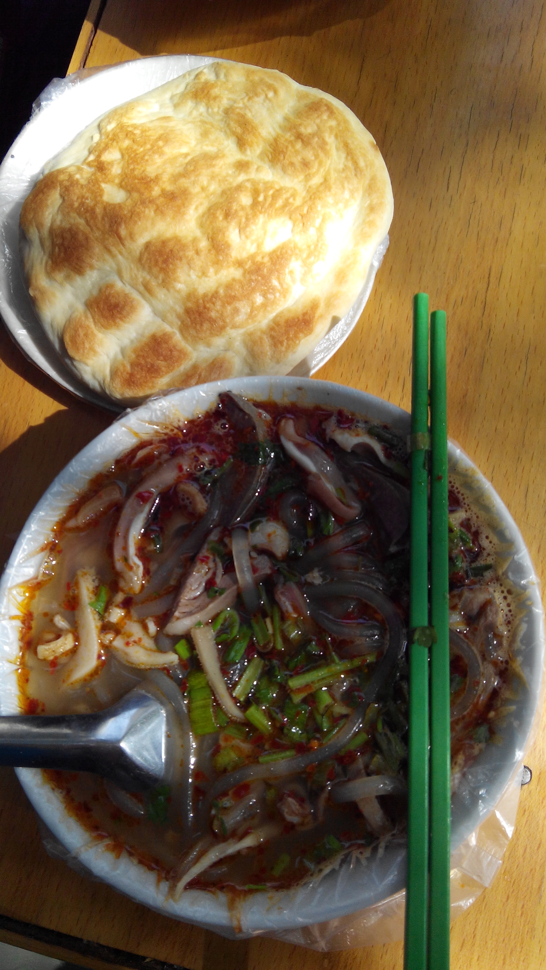 正宁路小吃夜市