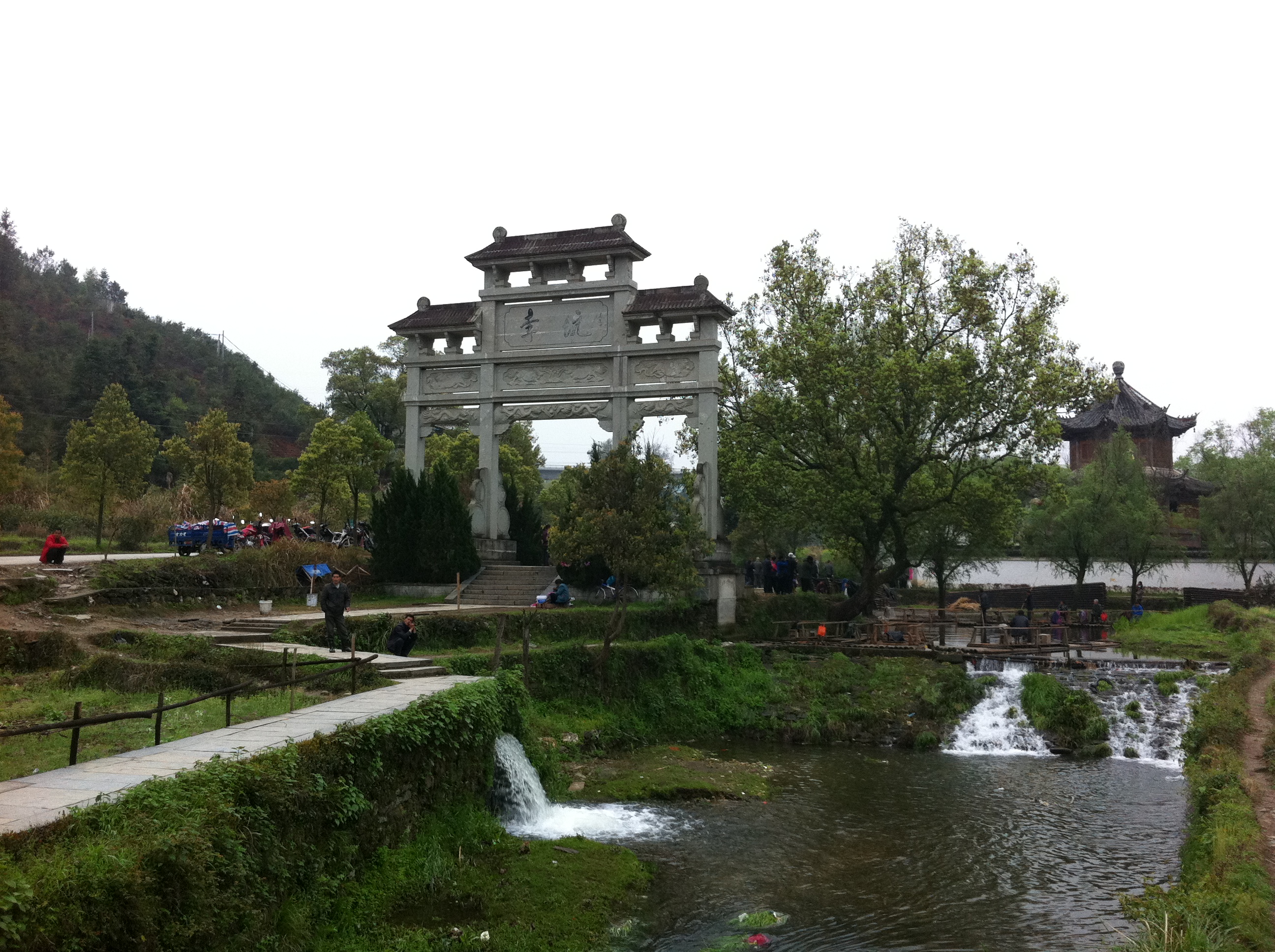 附近旅游景点一日游(榆次附近旅游景点一日游)