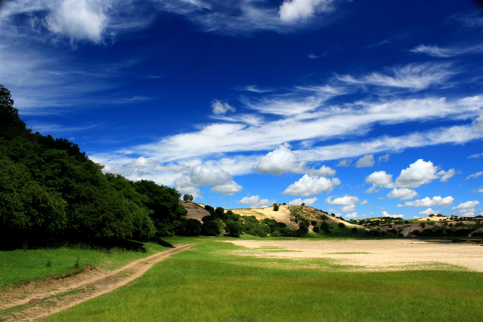 【携程攻略】内蒙古赤峰克什克腾旗乌兰布统草原乌兰布统旅游区好玩吗