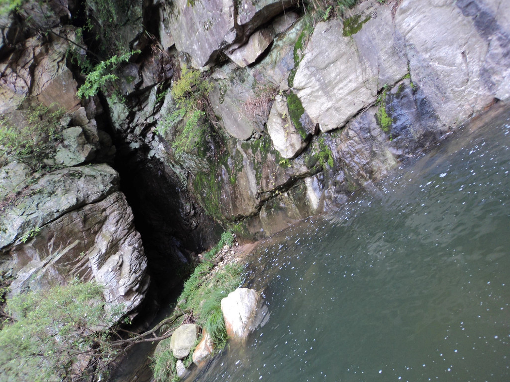 麻城旅游新亮点—大别山桐枧冲瀑布群