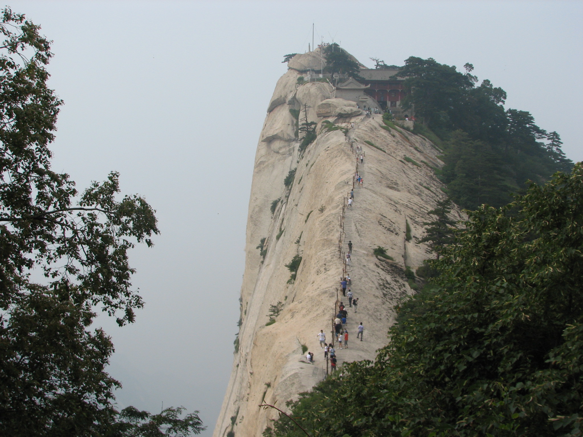 【攜程攻略】華山西峰適合朋友出遊旅遊嗎,西峰朋友出遊景點推薦/點評