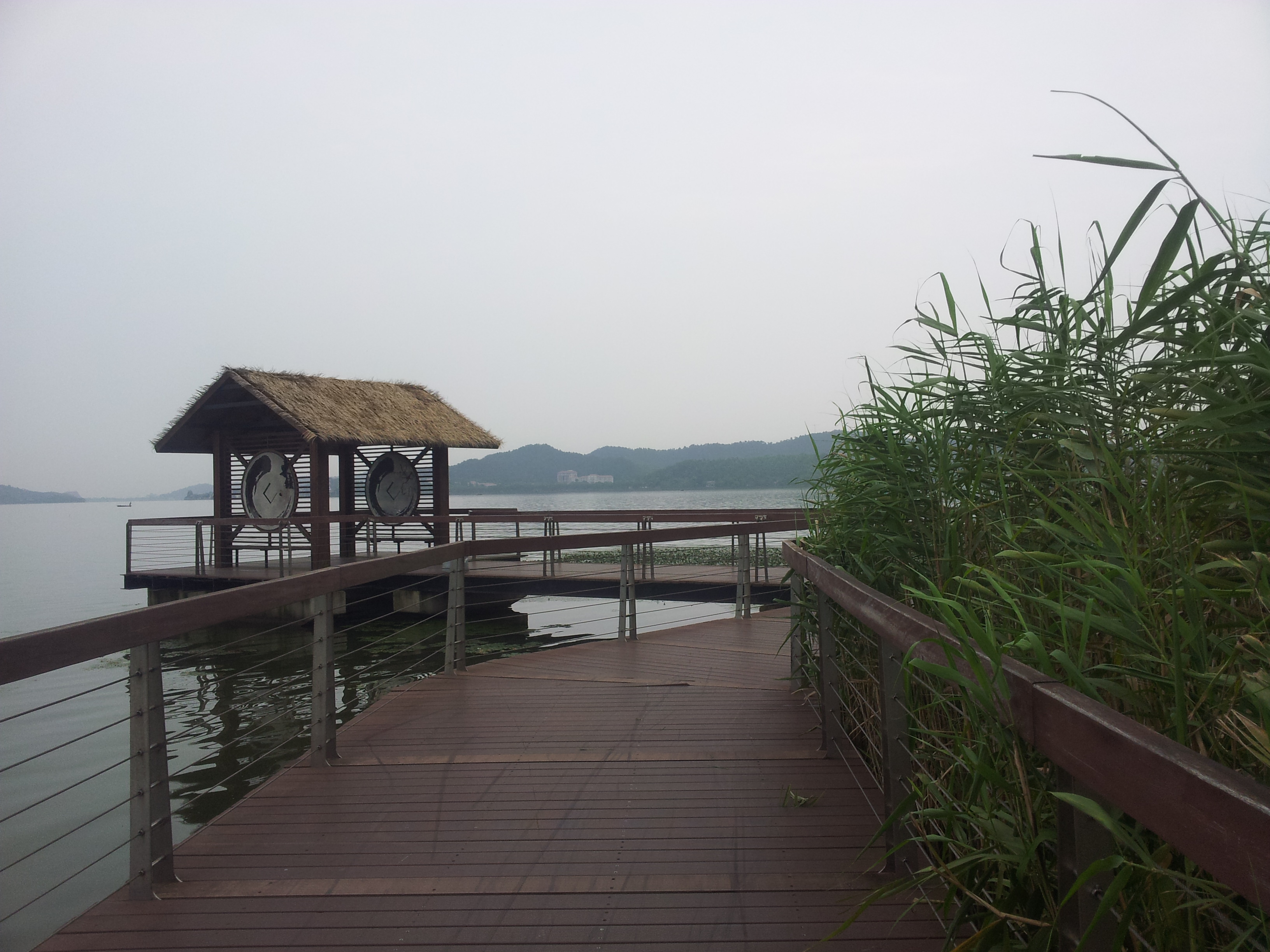东钱湖湖心景区图片