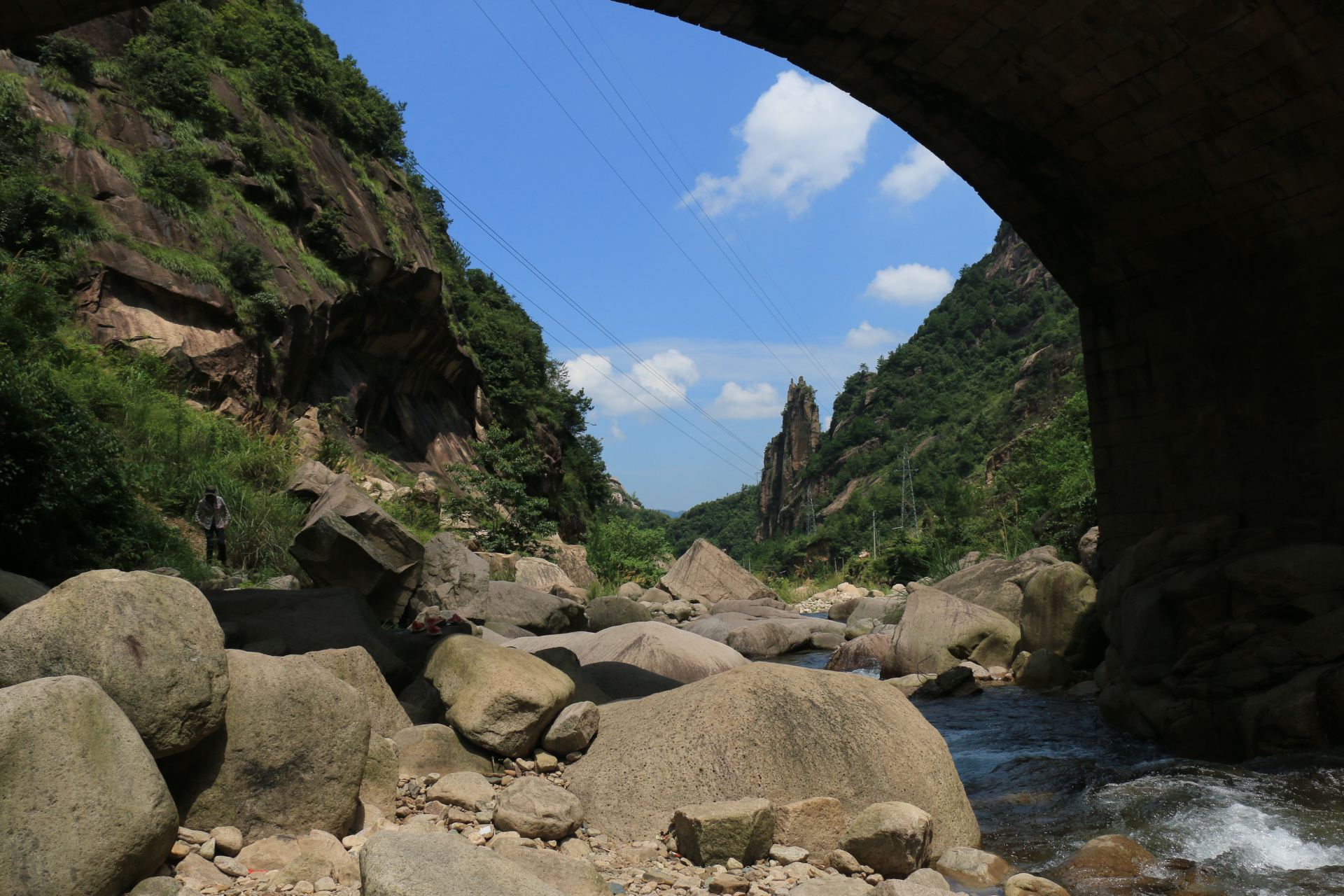 避暑胜地浙江缙云县仙都景区