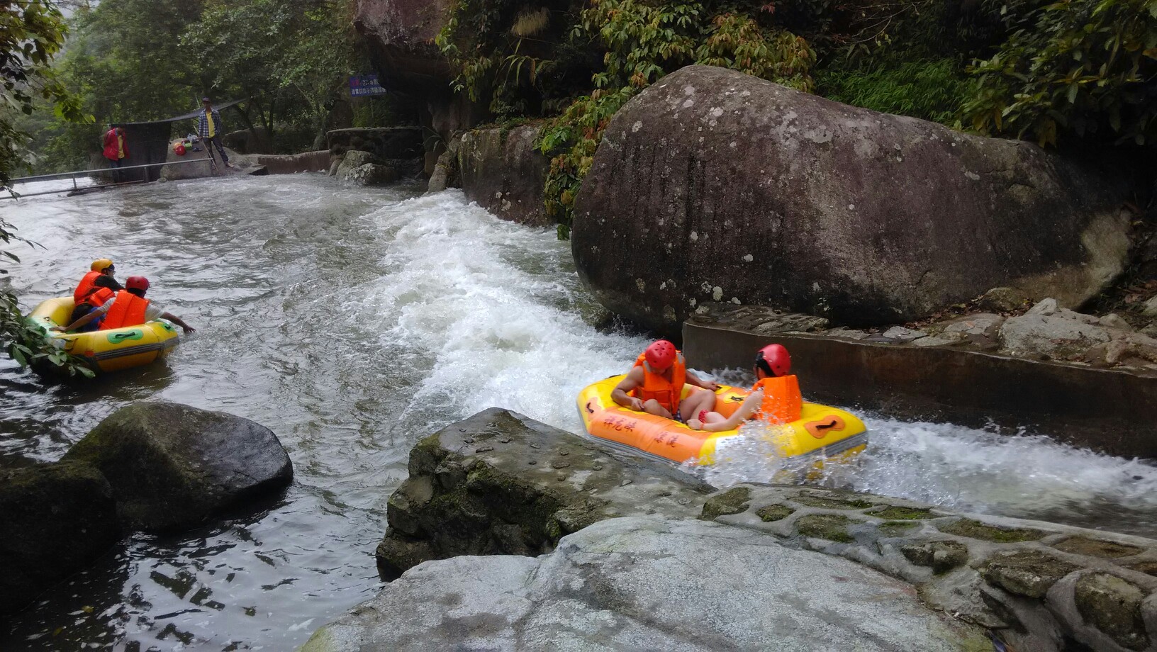 新兴天露山旅游度假区