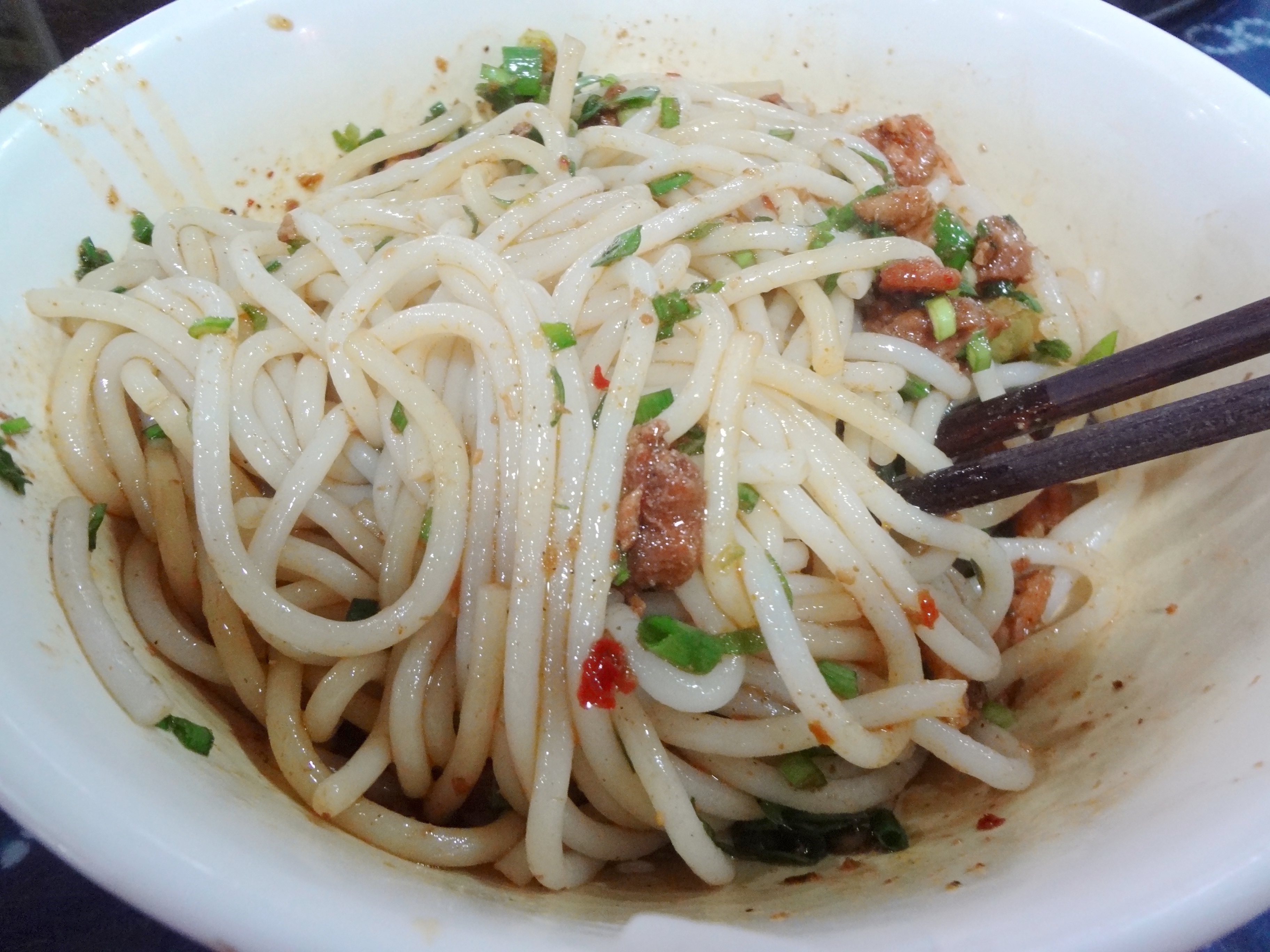 桥香园过桥米线(关上店)