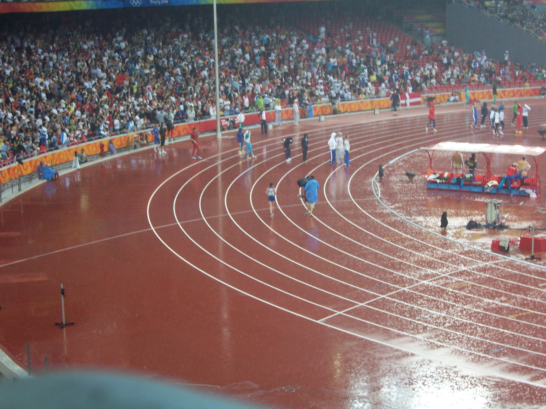 鸟巢(国家体育场)