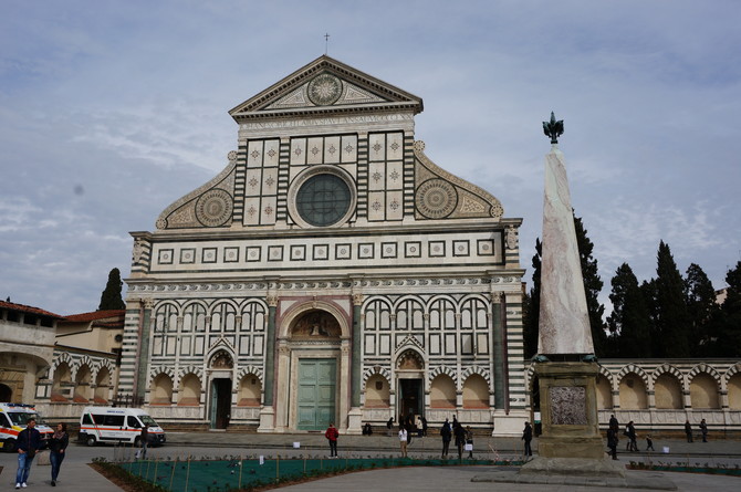 新圣母玛丽亚教堂