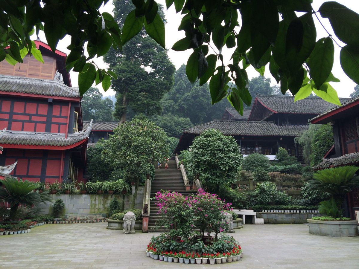 报国寺,峨眉山报国寺攻略/地址/图片/门票【携程攻略】