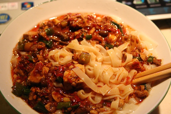 缅甸最不寻常的菜肴之一就是to-fu&nbsp;nwe,意为"温豆腐".