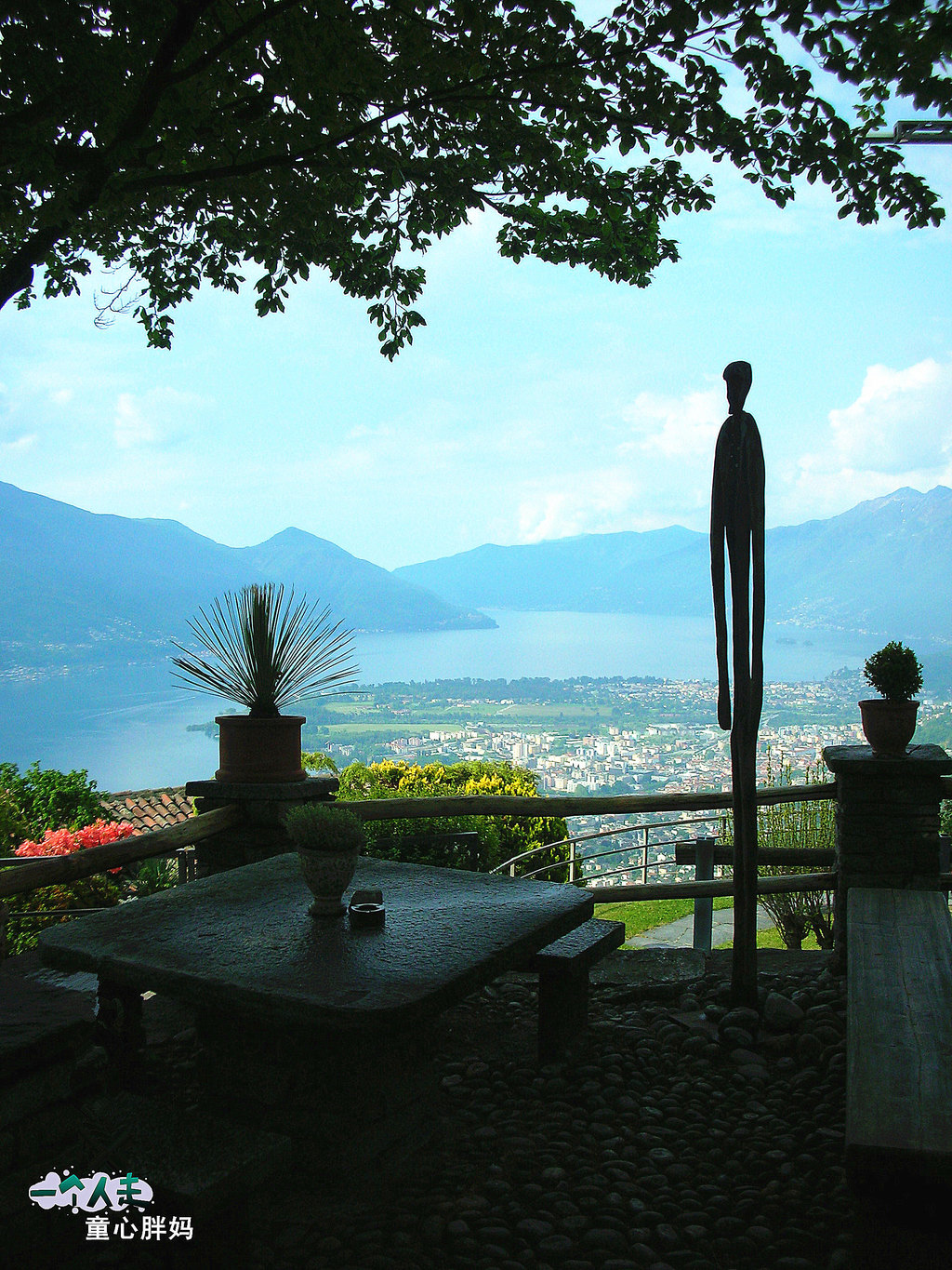 山水之间,眺望远方.