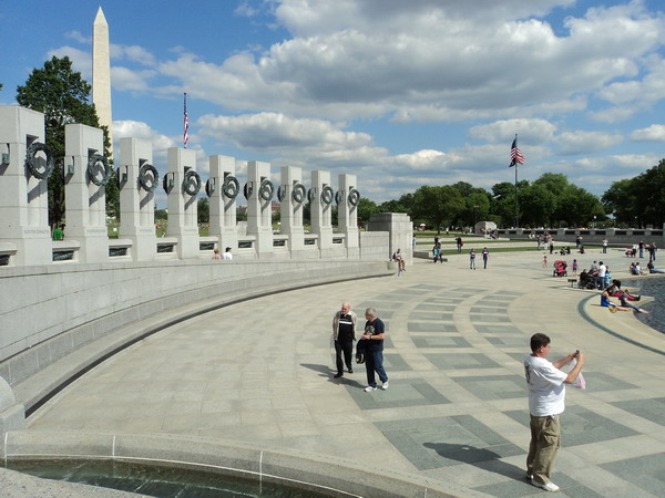 美国国家二战纪念碑