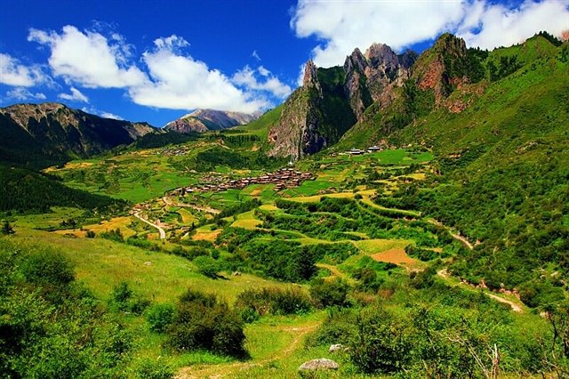 【携程攻略】甘肃甘南迭部扎尕那好玩吗,甘肃扎尕那景点怎麼样_点评