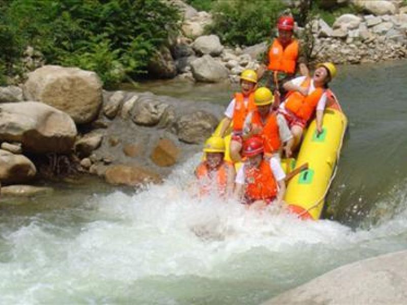 西峡龙河漂流