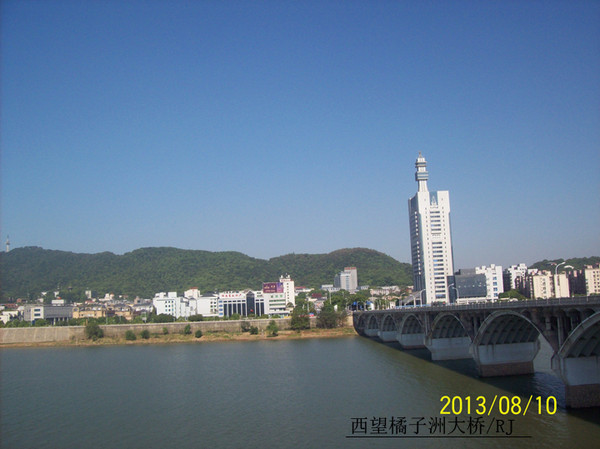 7d56c3035ef849b1a9c0876be148d712_R_600_10000_Q90.jpg?proc=autoorient