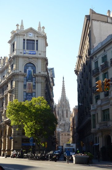 【携程攻略】巴塞罗那不和谐街区适合单独旅行旅游吗,不和谐街区单独