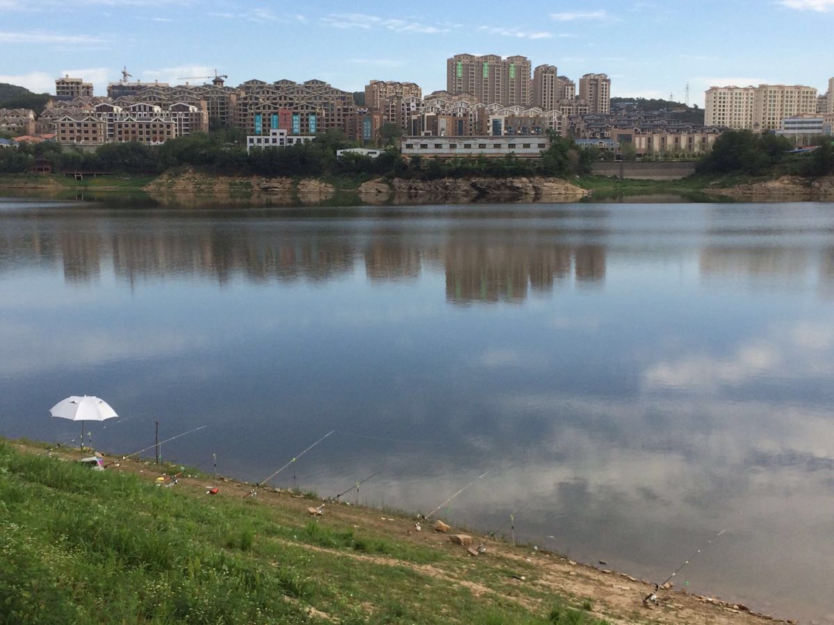 白云雁水峰景台