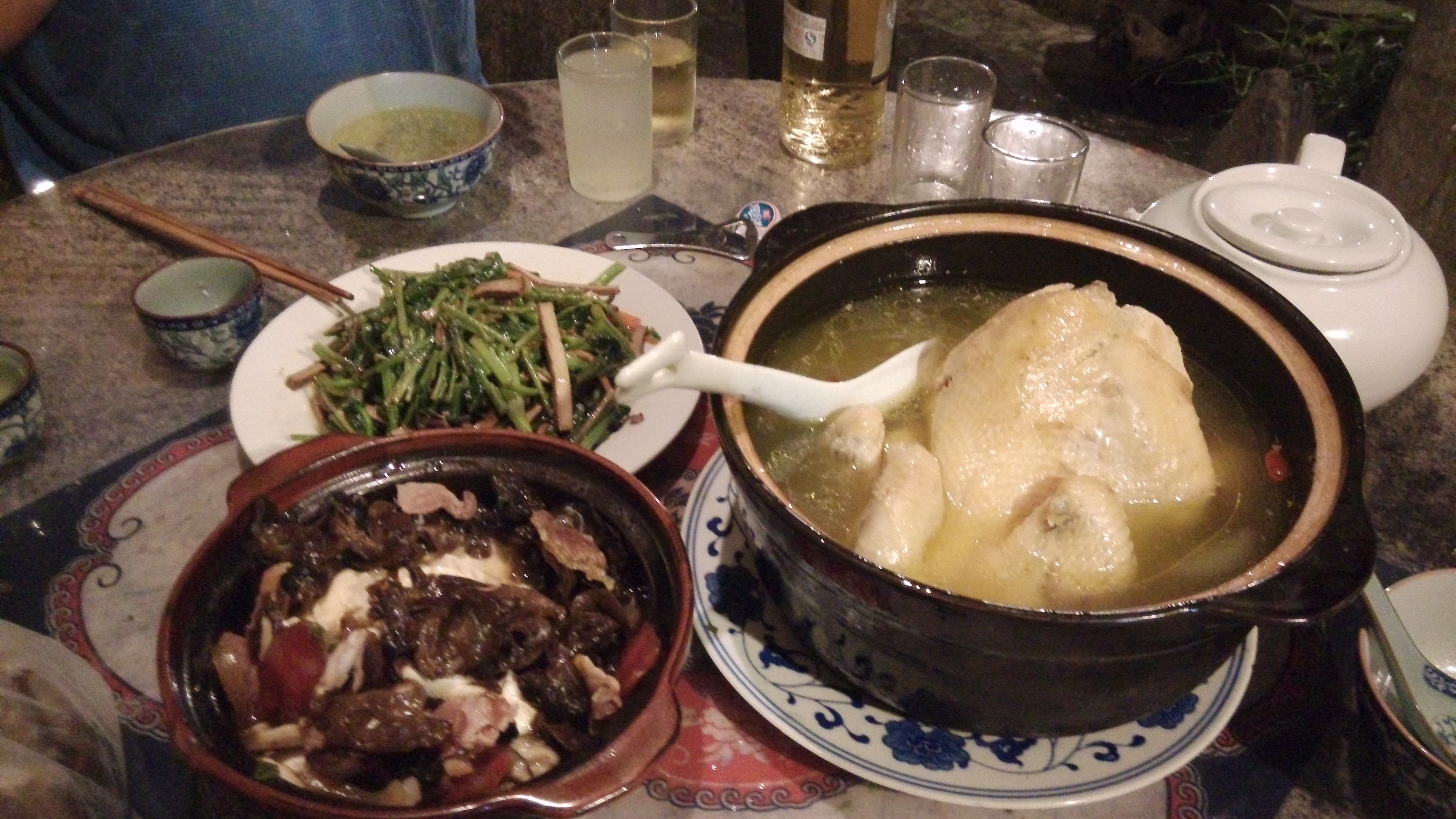 2023宏村居善堂美食餐厅,腊肠豆腐煲味道很不错。配饭...【去哪儿攻略】