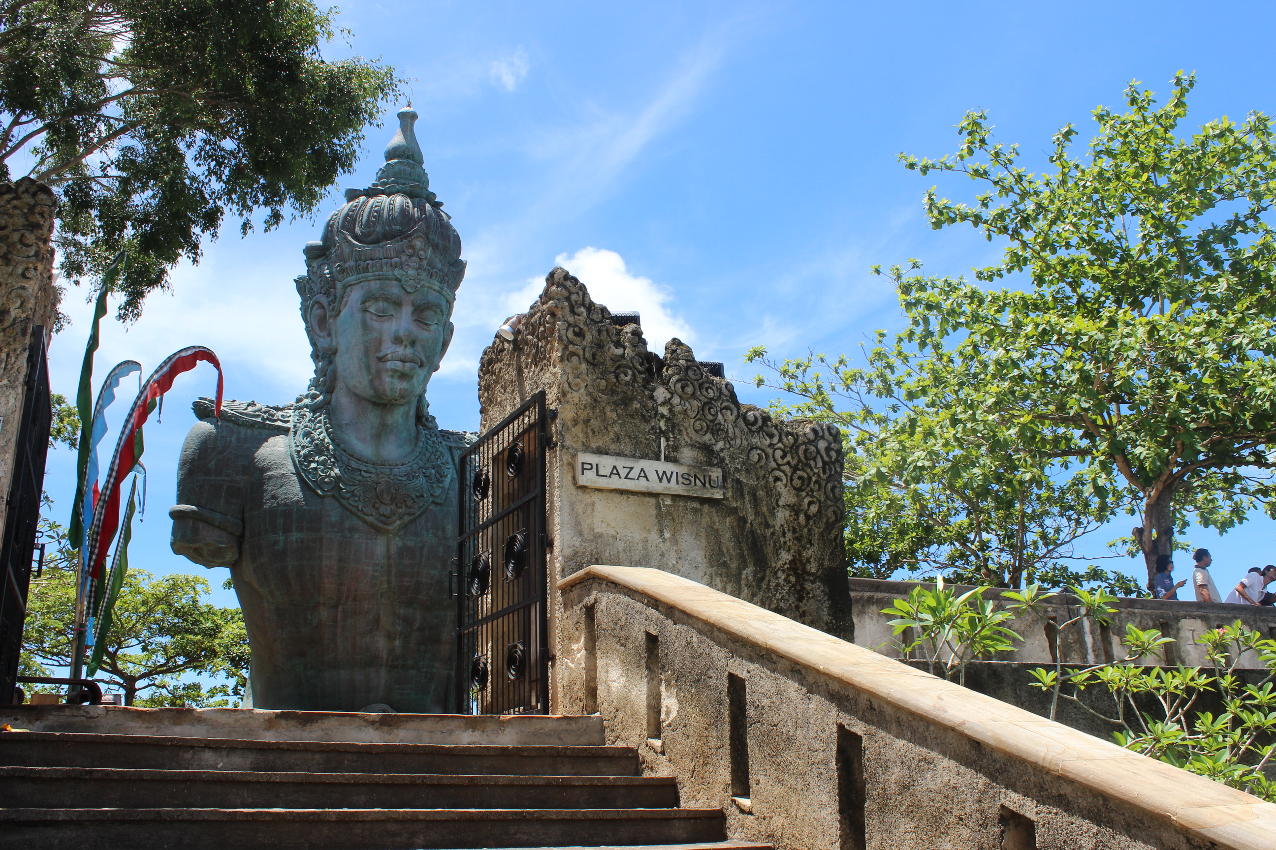 【携程攻略】巴厘岛神鹰广场好玩吗,巴厘岛神鹰广场景点怎么样_点评
