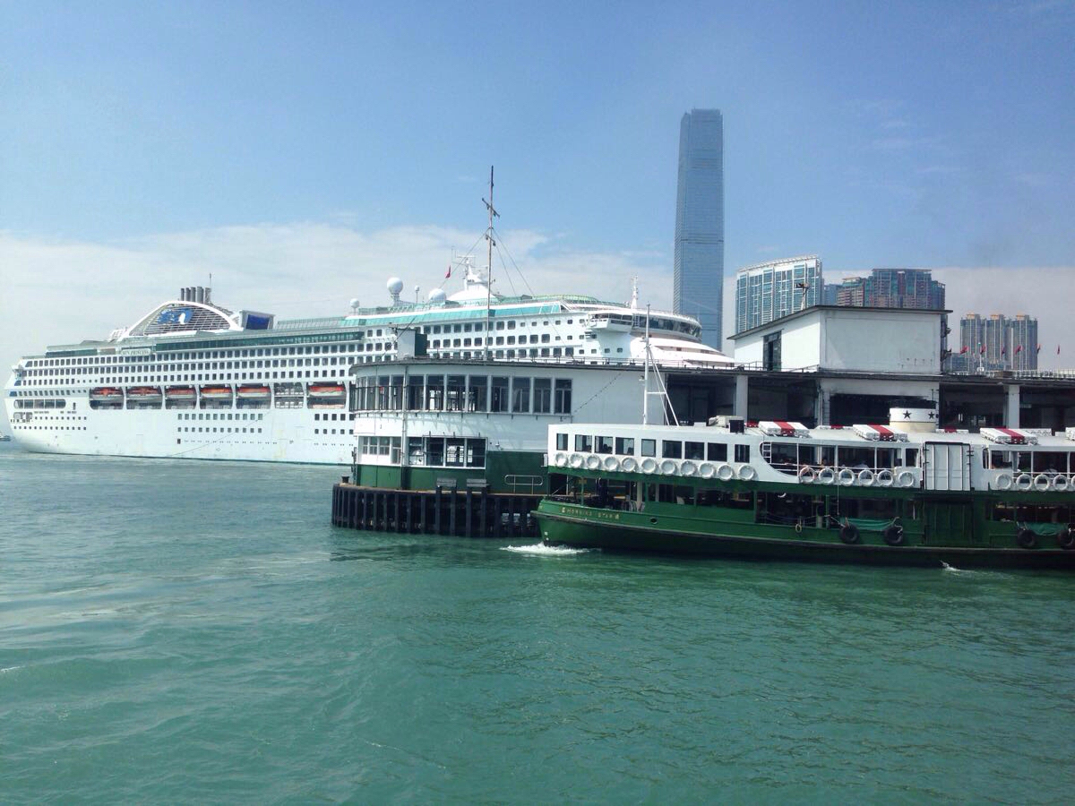 浪漫海島 繁華都市-----巴釐香港雙島記