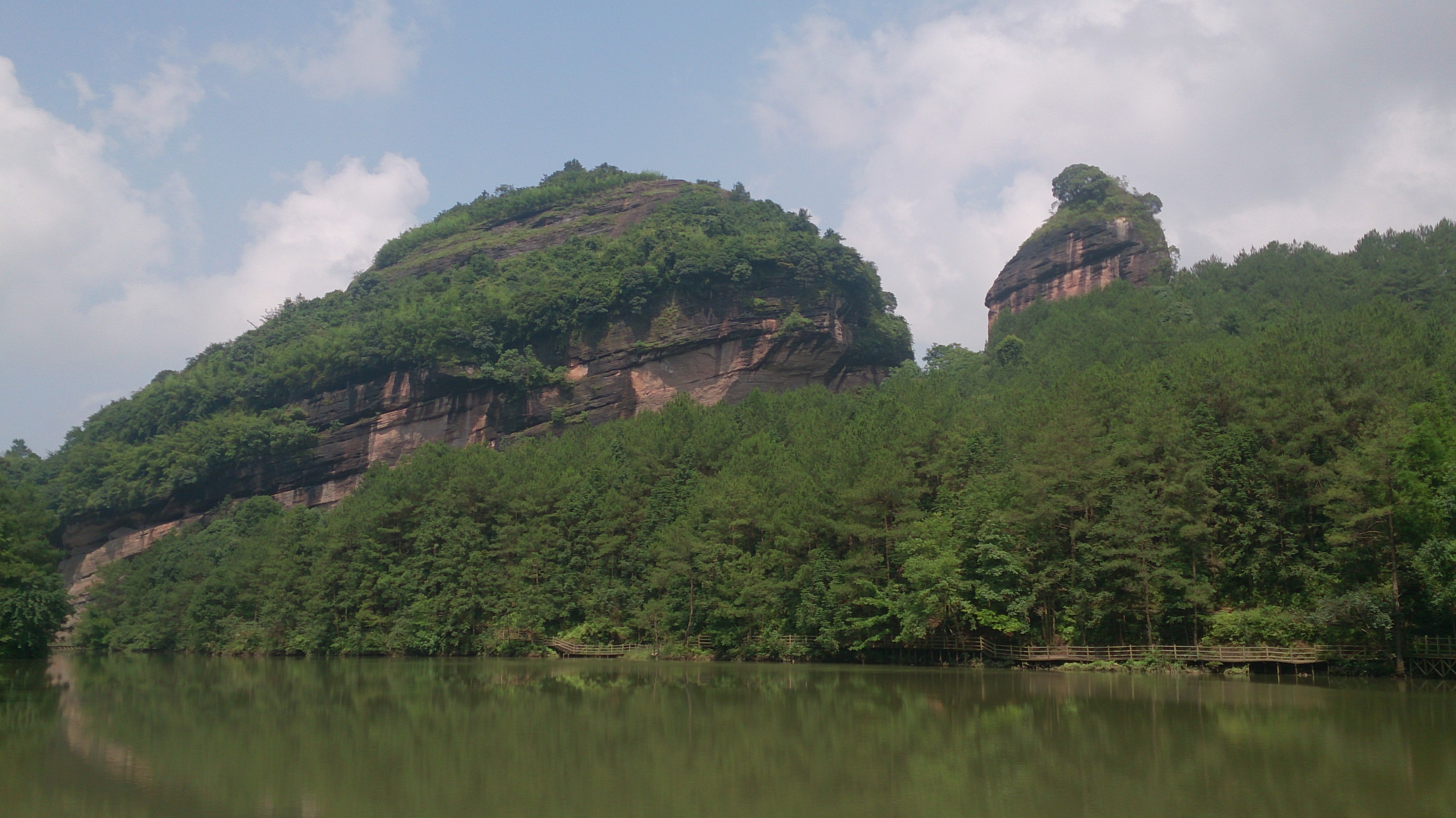 罗汉岩风景区