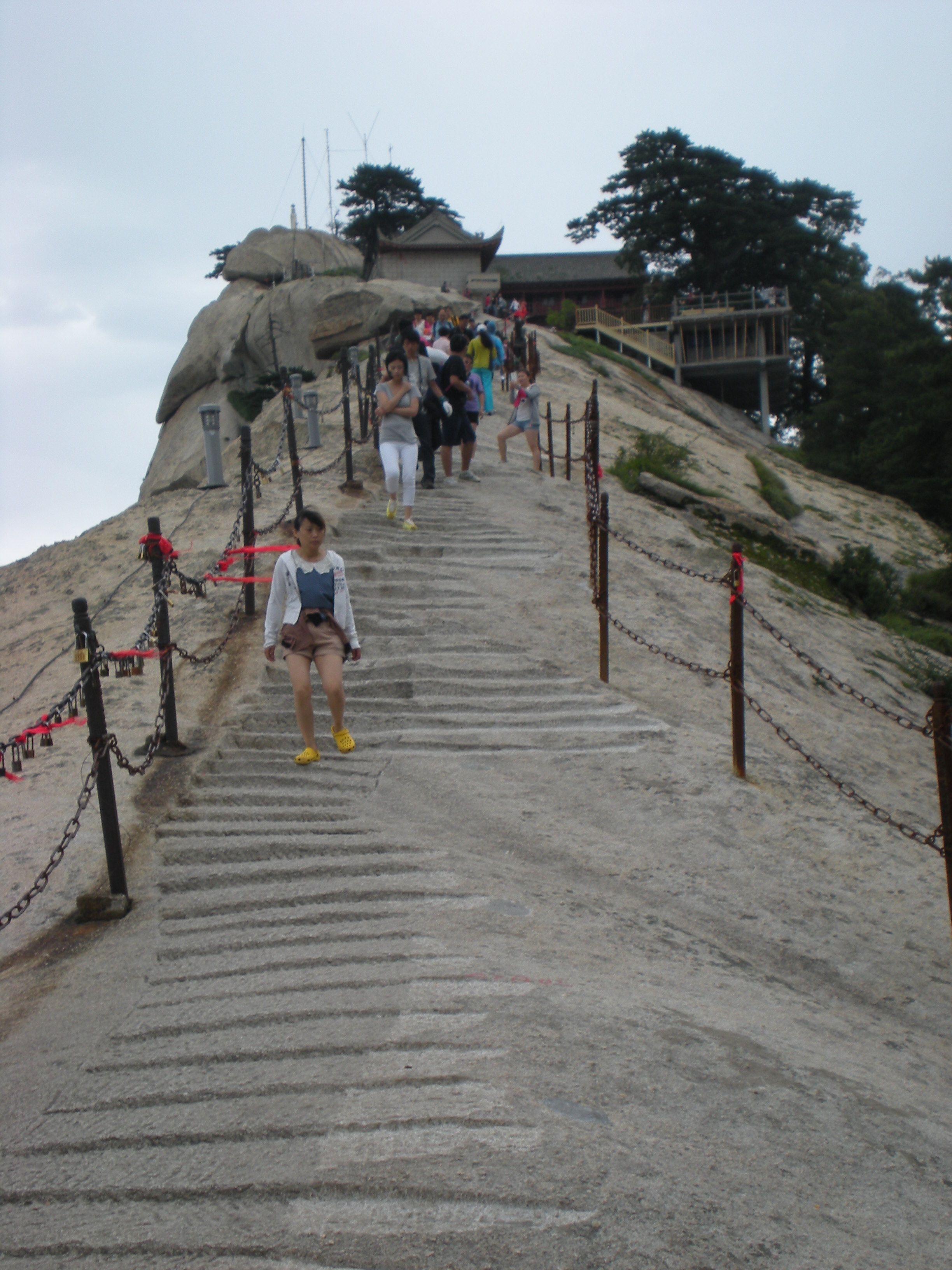 【攜程攻略】華山西峰適合家庭親子旅遊嗎,西峰家庭親子景點推薦/點評