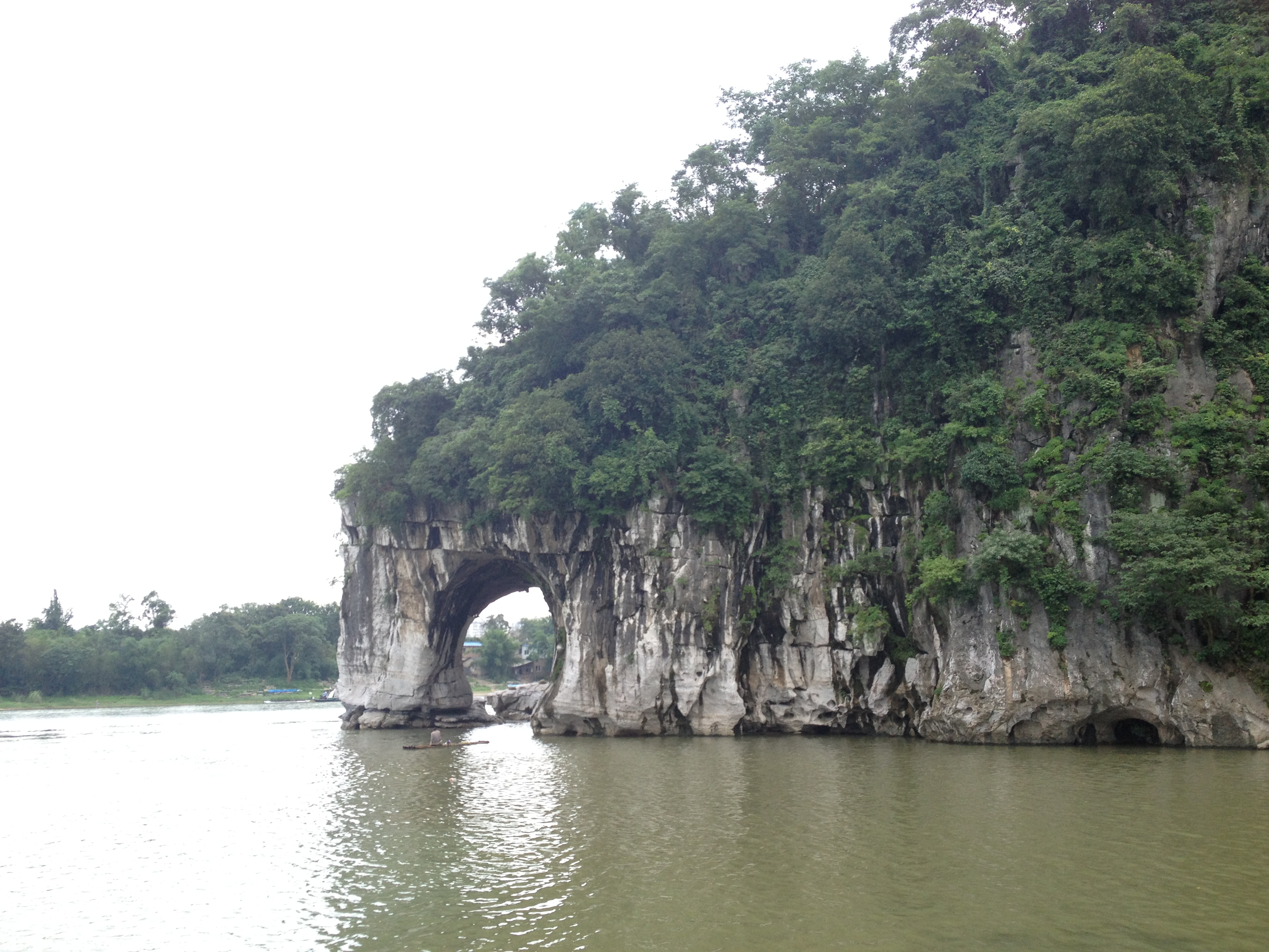 桂林訾洲象山图片