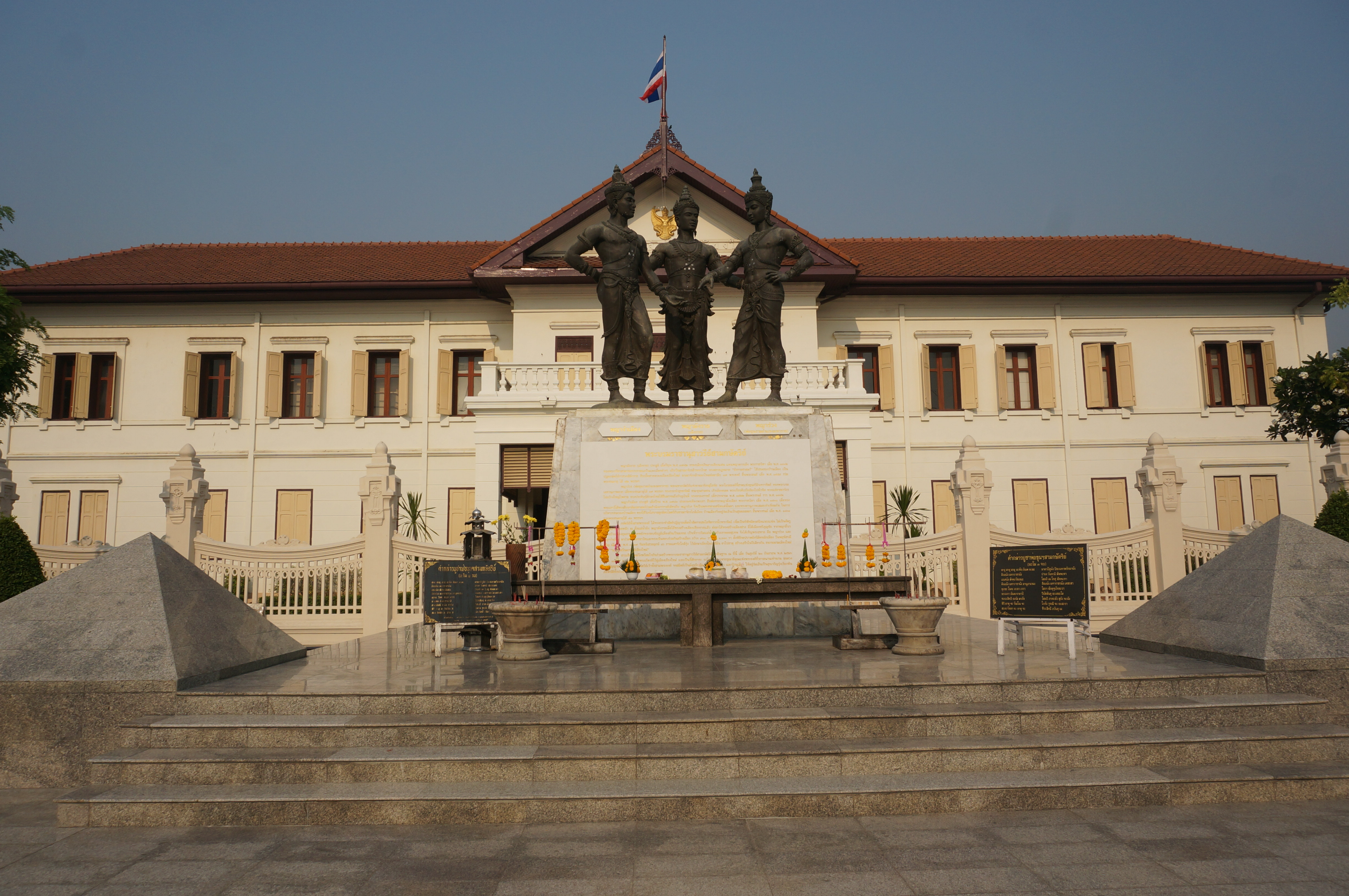三王纪念碑,清迈三王纪念碑攻略/地址/图片/门票【携程攻略】