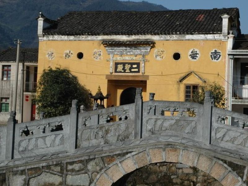 九华山二圣殿攻略-二圣殿门票价格多少钱-团购票价预定优惠-景点地址