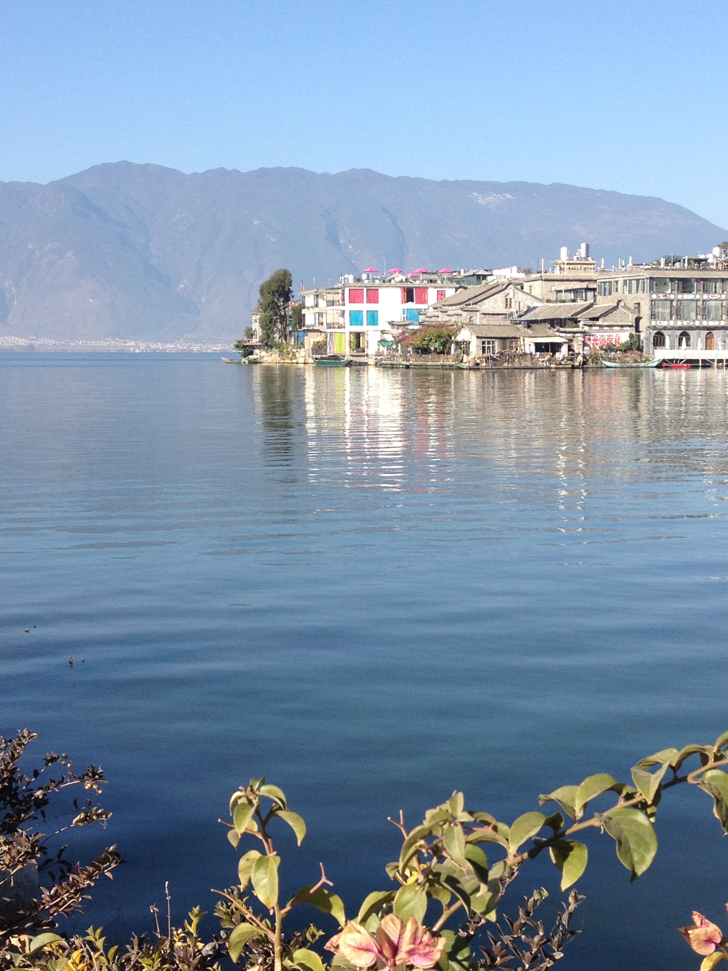 双廊古镇旅游攻略(双廊和洱海住哪里比较好)