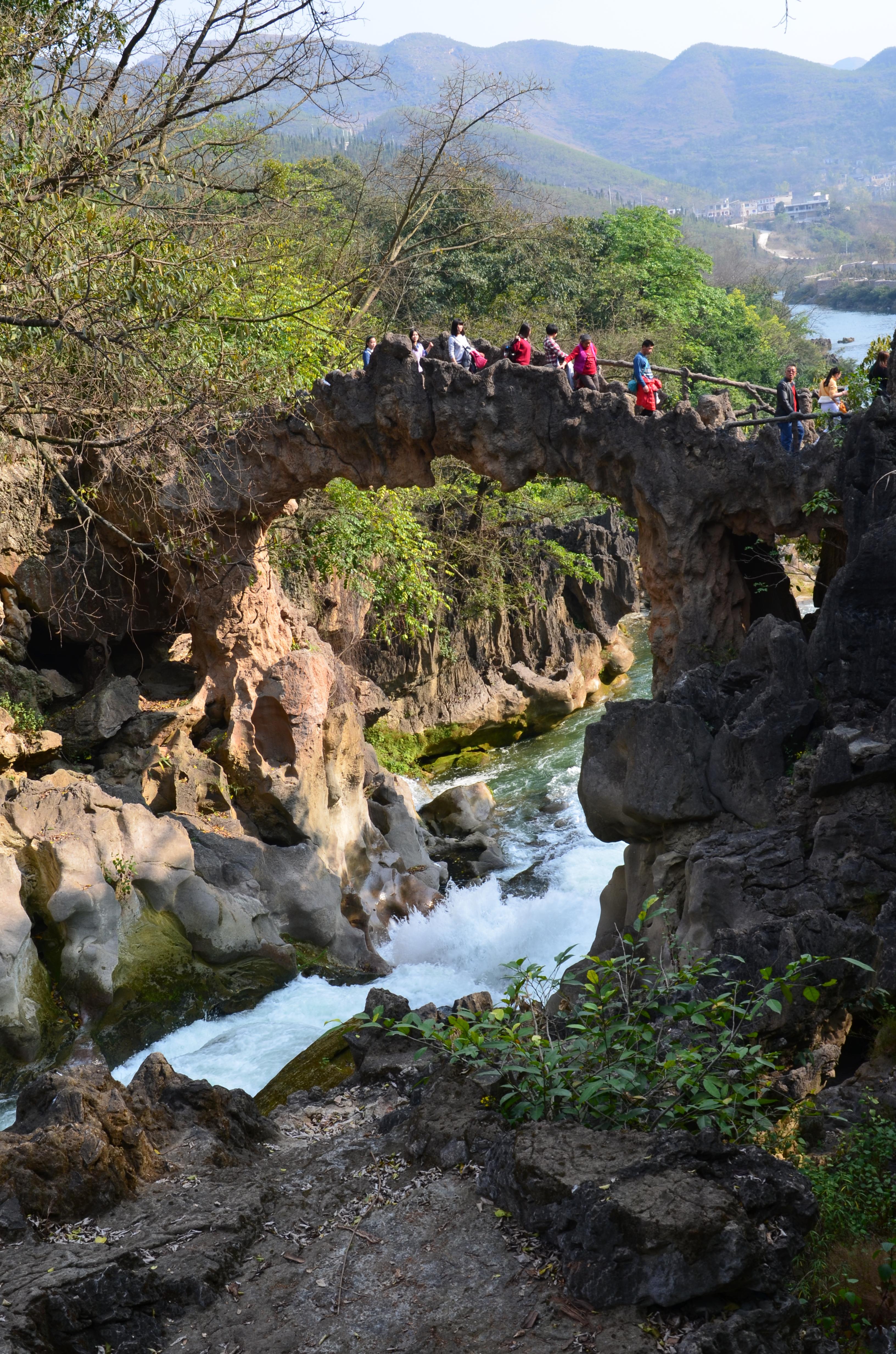 与其感叹时间都去哪儿了,不如来一场说走就走的游行——春节贵州风情