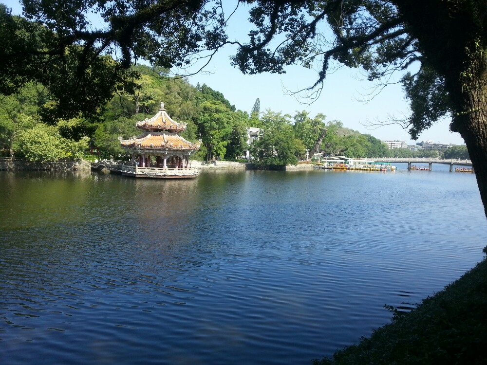 【攜程攻略】廣東西湖公園景點,不需要門票,還可以,不過西湖不大,走走