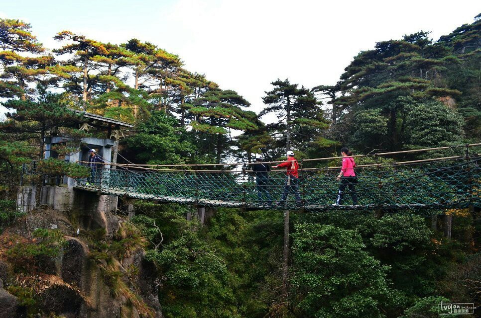 龙潭山龙凤寺图片