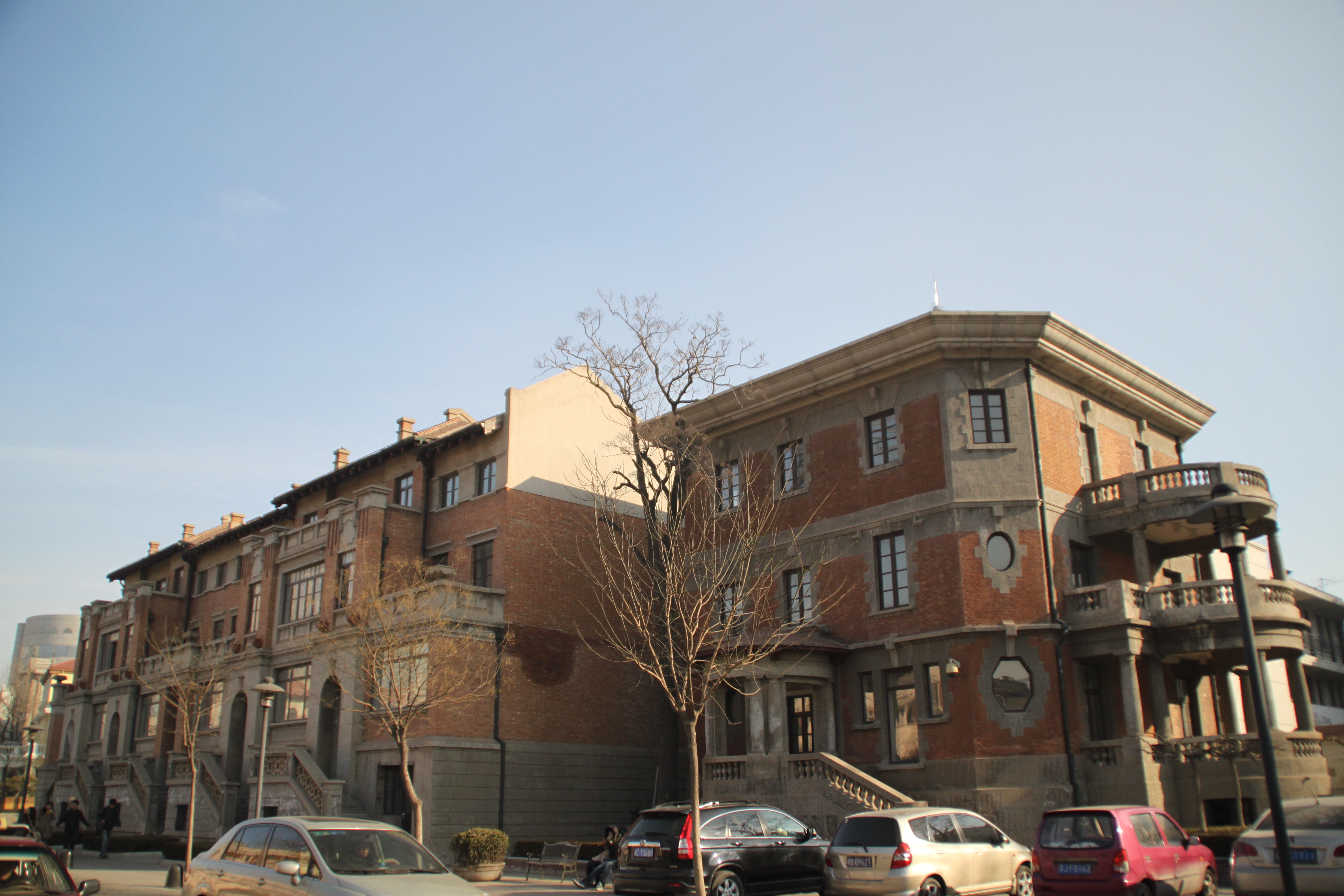 去天津看看老房子,听听相声