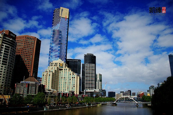 【加油站】【i旅行】行走墨尔本街头:带着文化