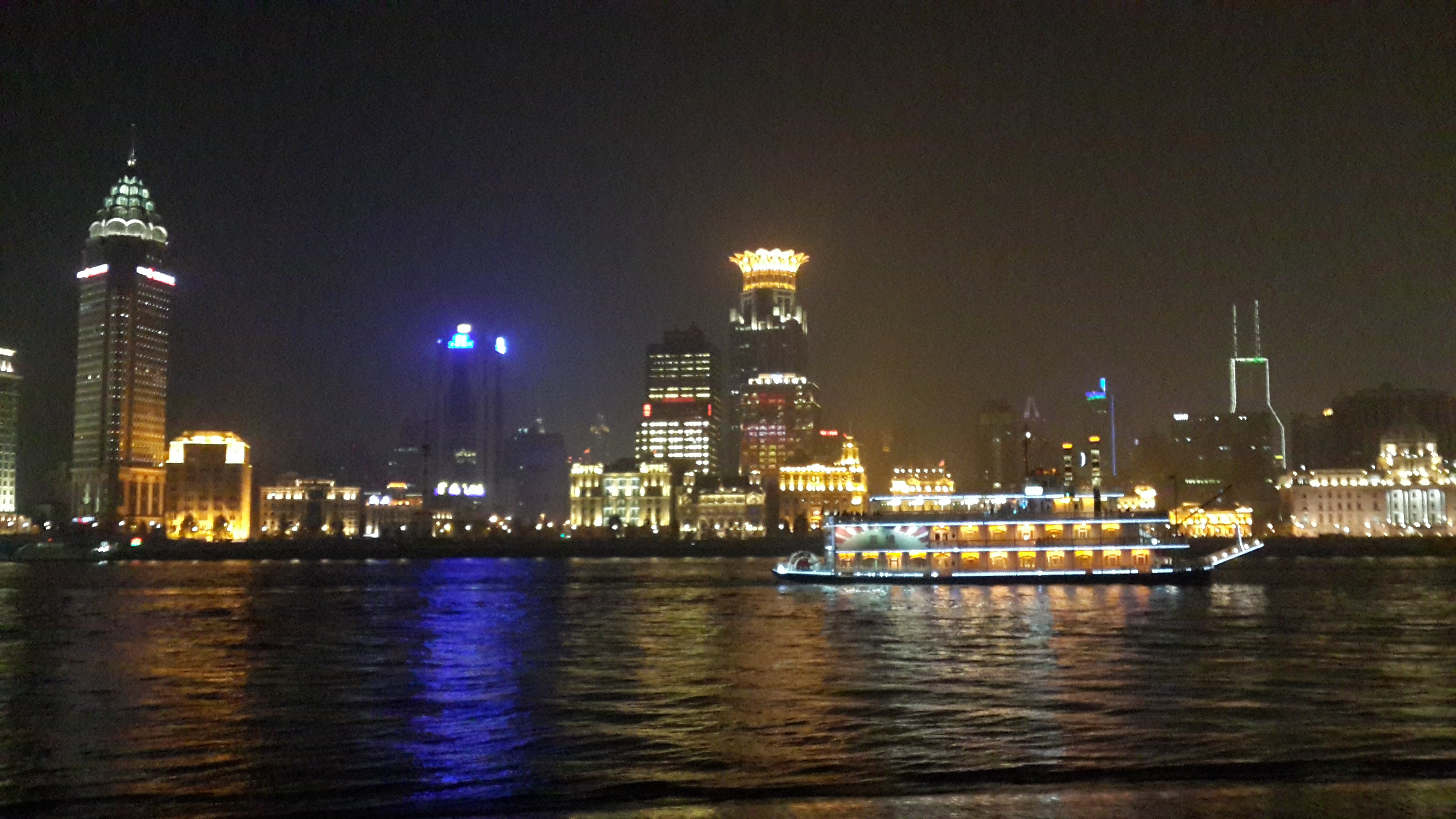 上海滨江大道夜景图片