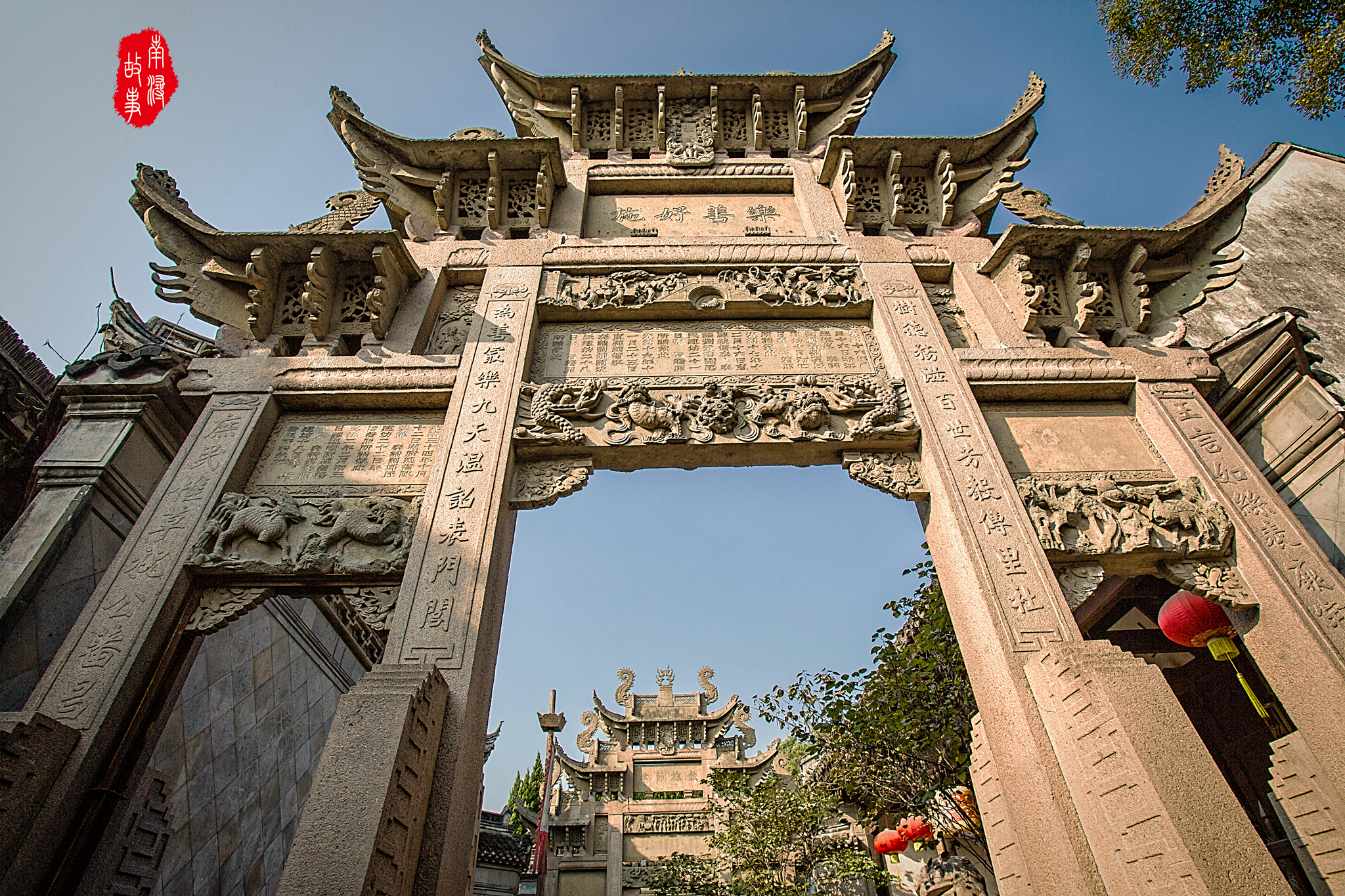 我拍过新加坡,吉隆坡,京都,大阪,神户,无锡,南浔,云台山等