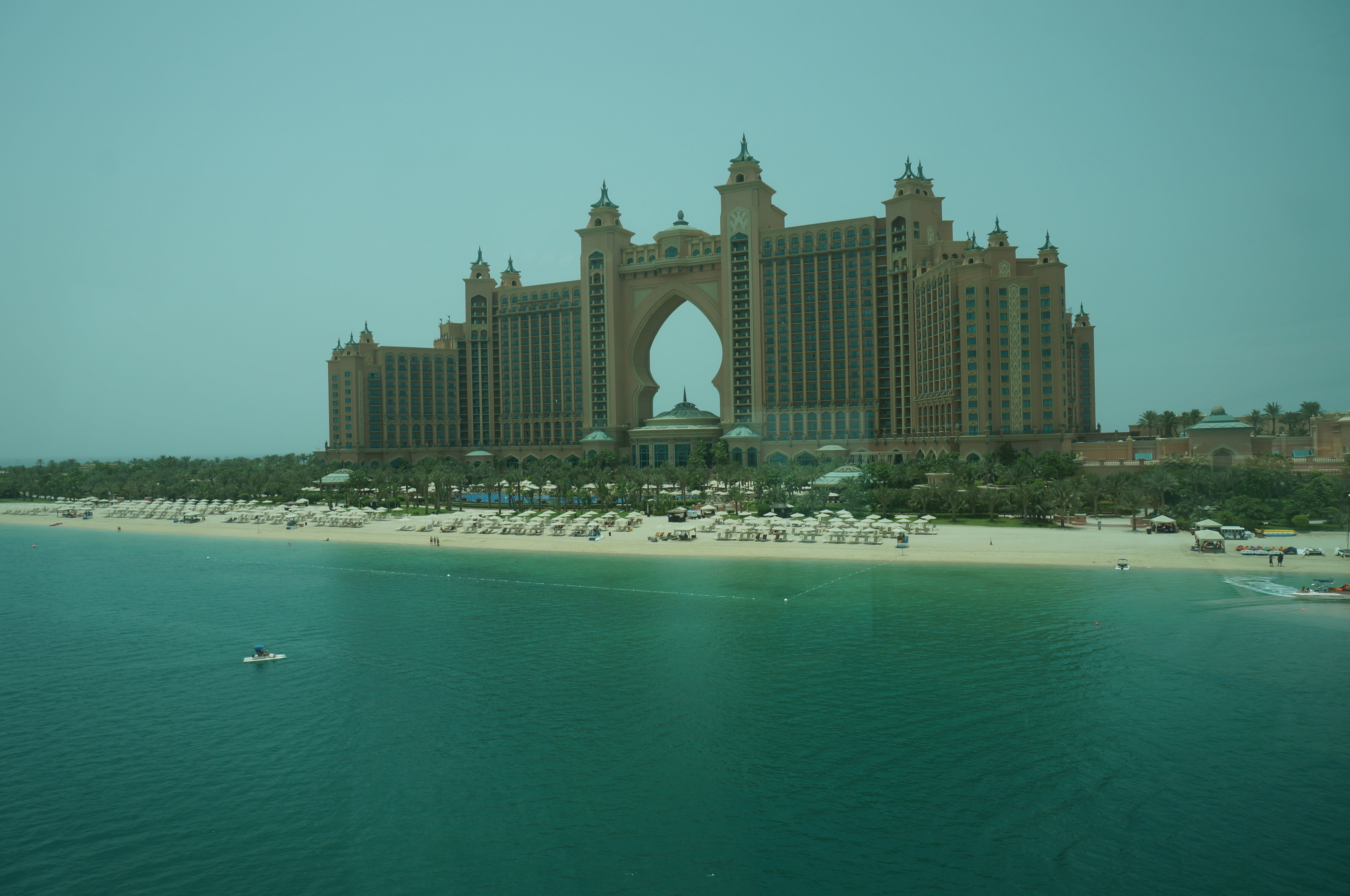 迪拜的六七八星奢华之旅