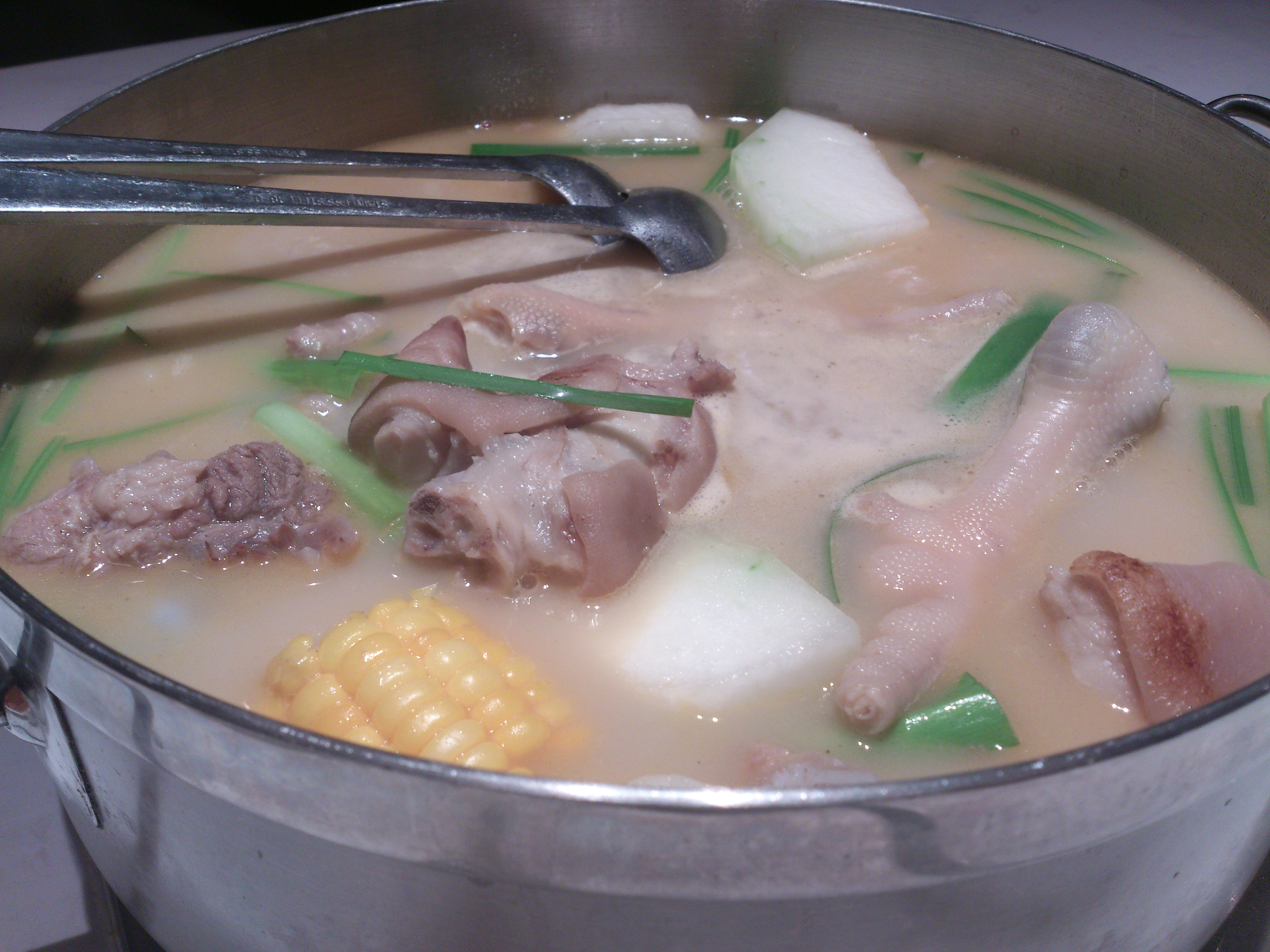 肥仔文澳门猪骨煲