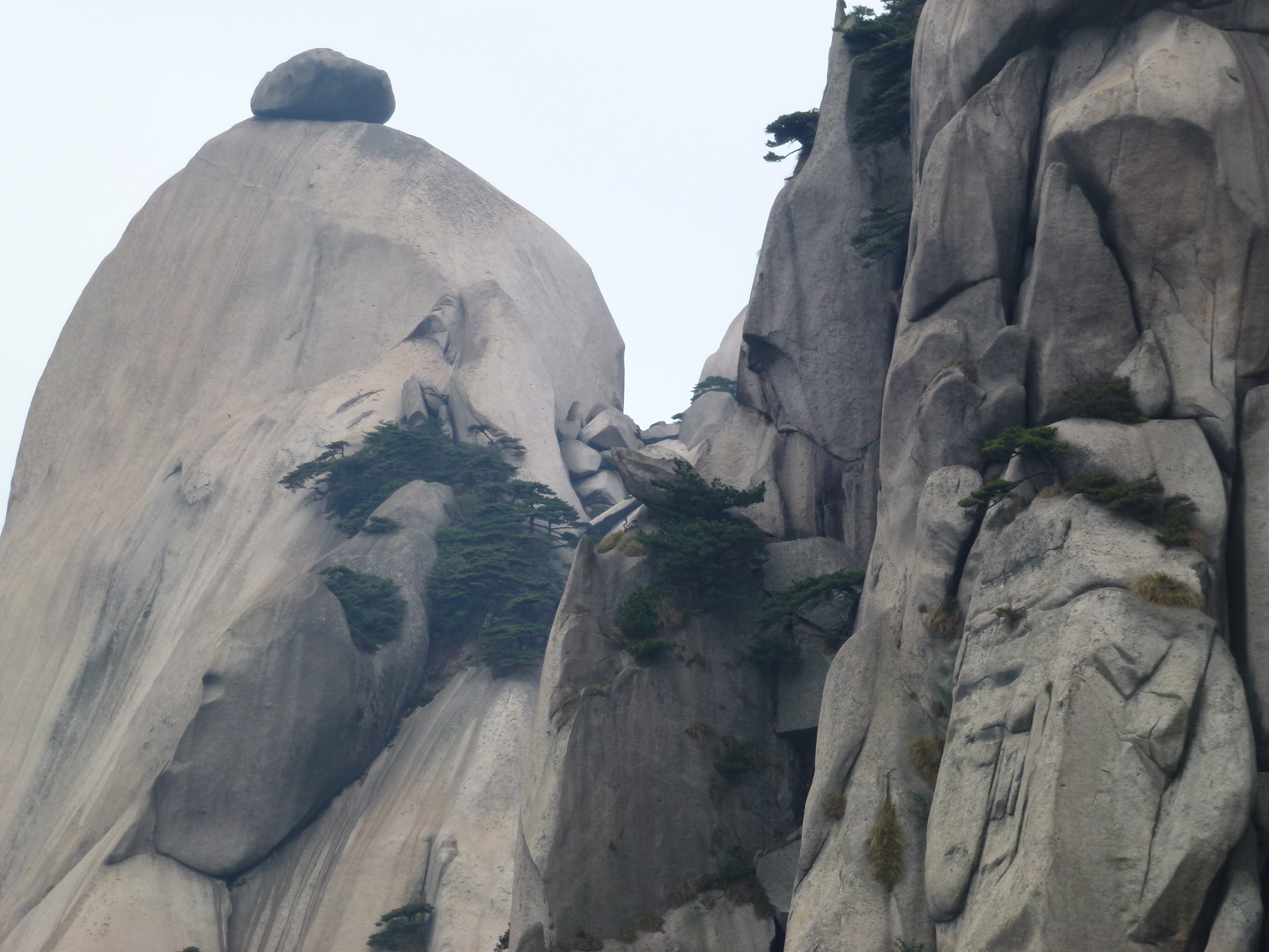 隋唐高高的山峰的峰图片