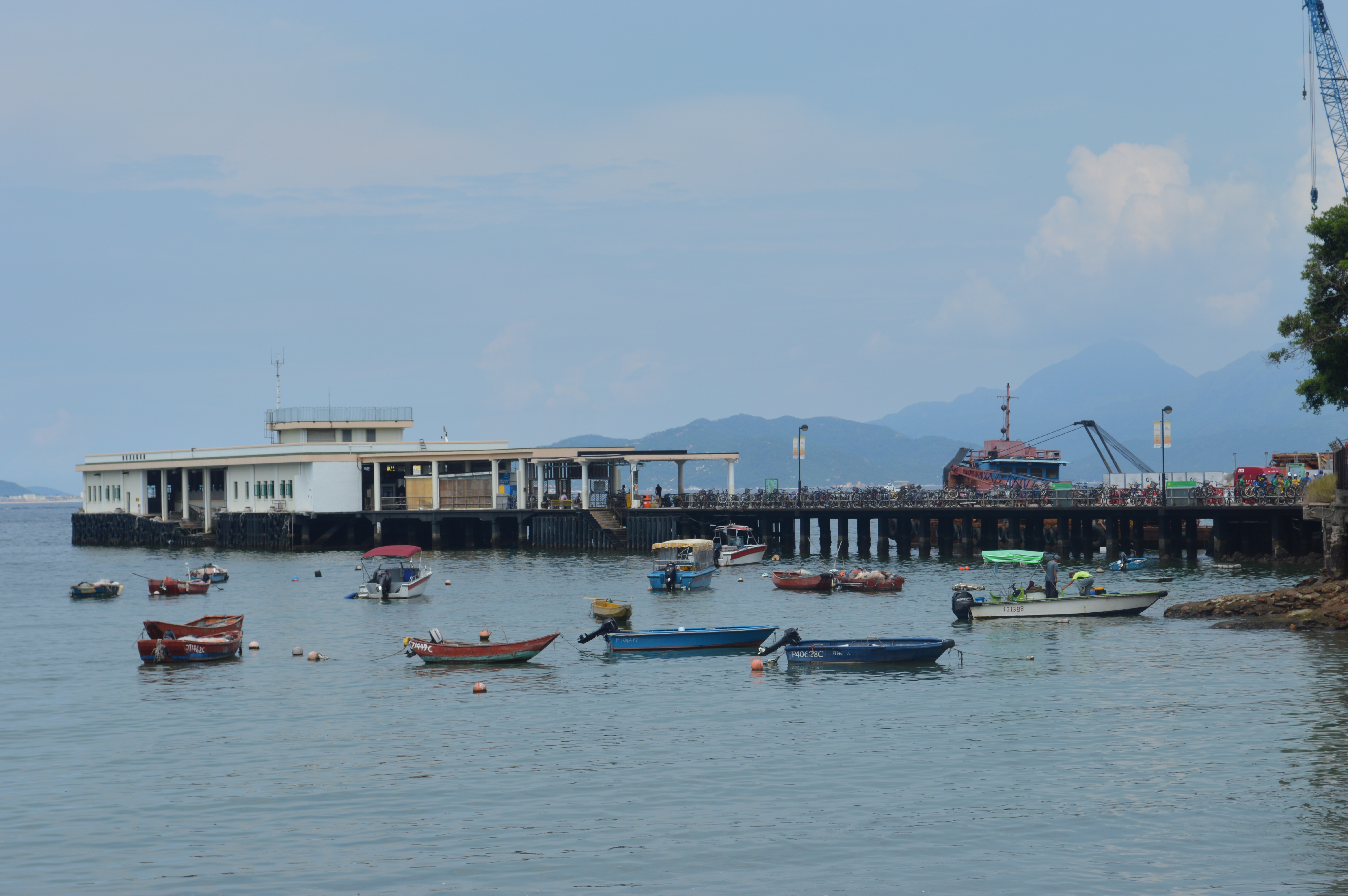 榕树湾渡轮码头
