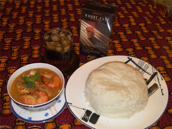 口碑榜 特卖汇 fufu汤                             加纳人吃fufu是