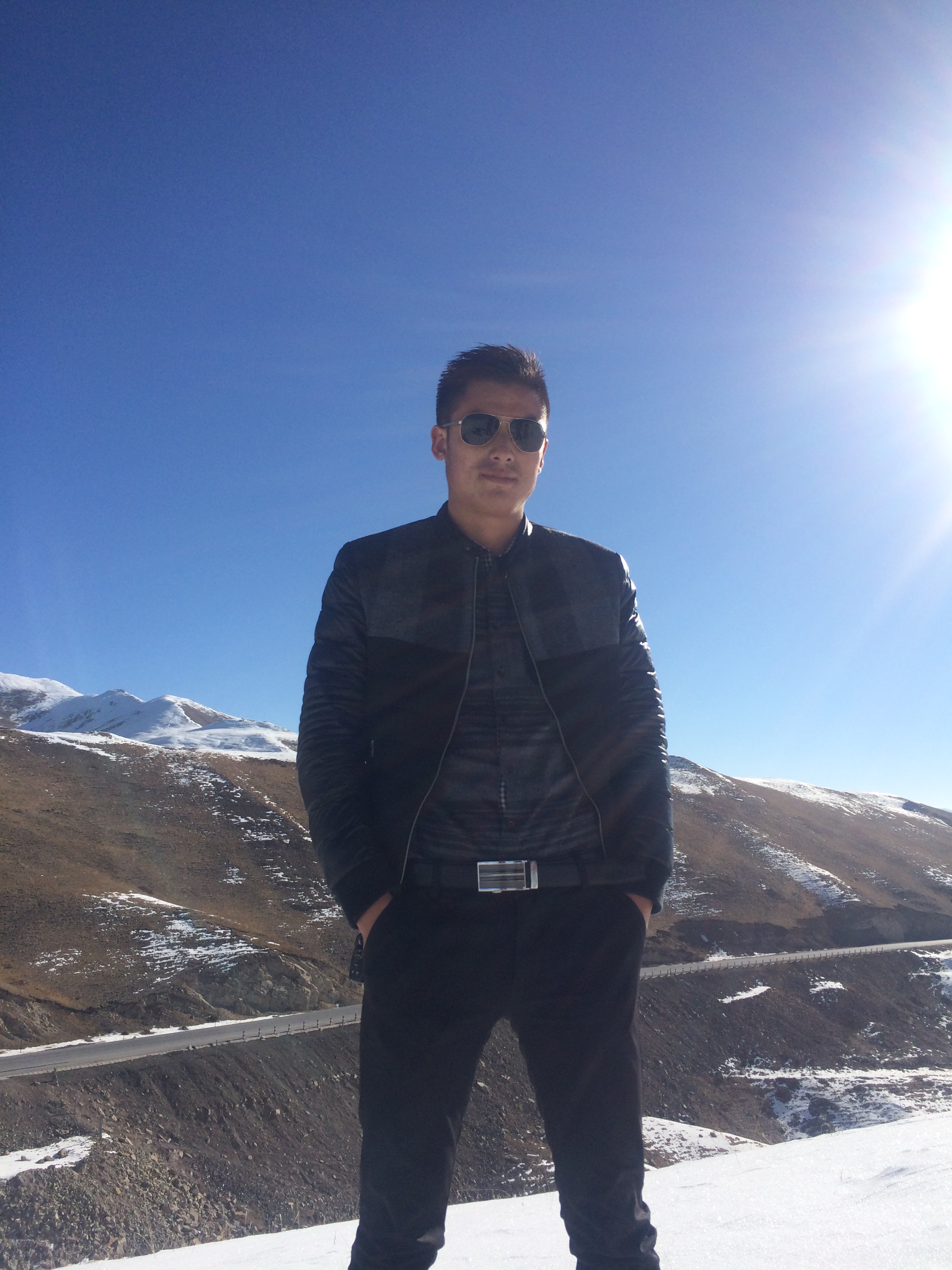 11月3号 出发去的青海湖,走大环线经柴达木盆地上敦煌去嘉峪关回西宁