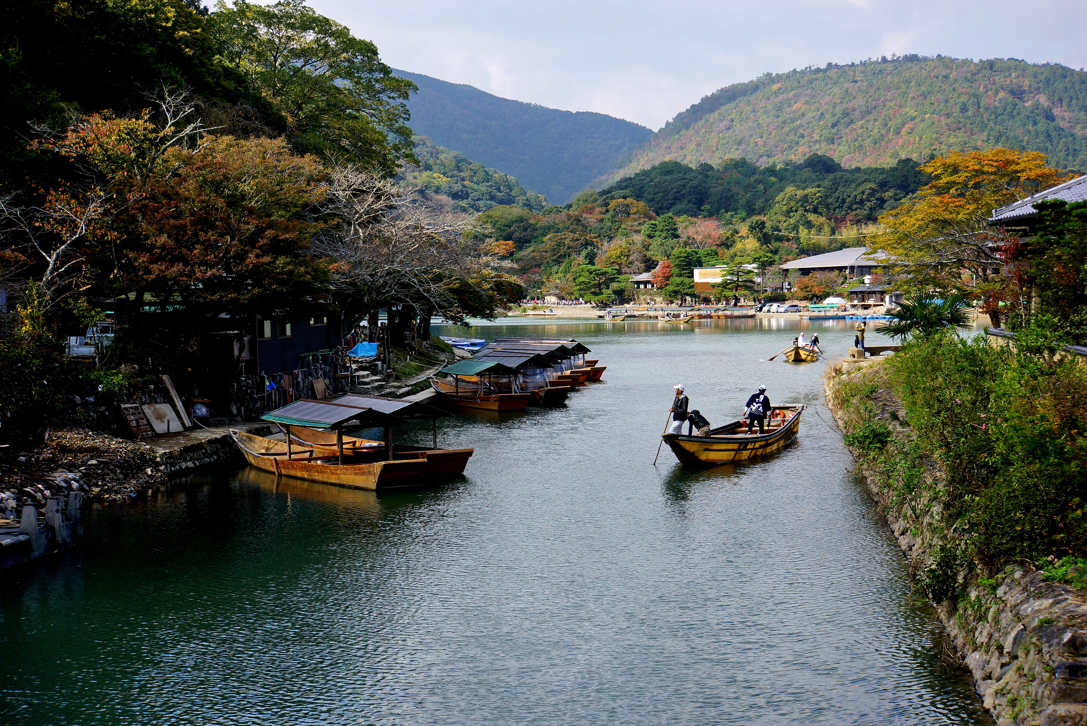 京都岚山公园和渡月桥
