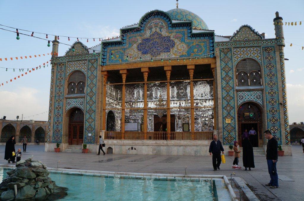 中国女人看伊朗(八)—— 阿拉穆特山谷